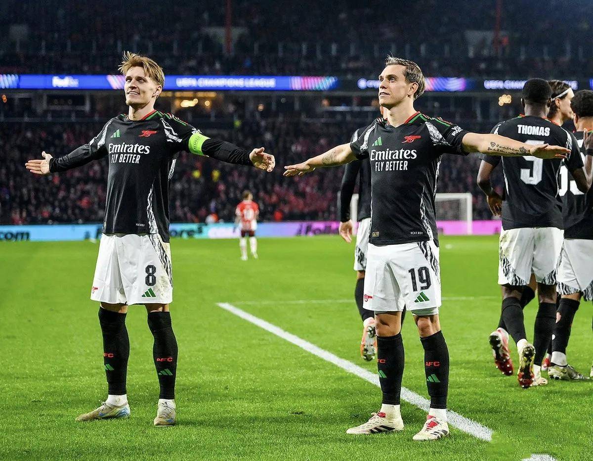 九游体育首页入口-转会期阿森纳篮板制胜：荷甲节点到来，底气十足，高层口径保持一致-九游体育首页入口